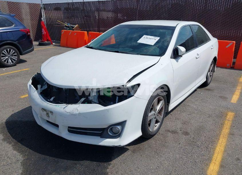 Photo 2 of 2012 Toyota Camry SE (VIN 4T1BF1FK6CU156333)