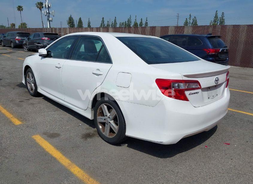 Photo 3 of 2012 Toyota Camry SE (VIN 4T1BF1FK6CU156333)