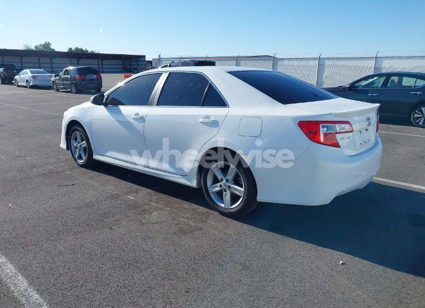 Photo 3 of 2012 Toyota Camry SE (VIN 4T1BF1FK6CU178669)