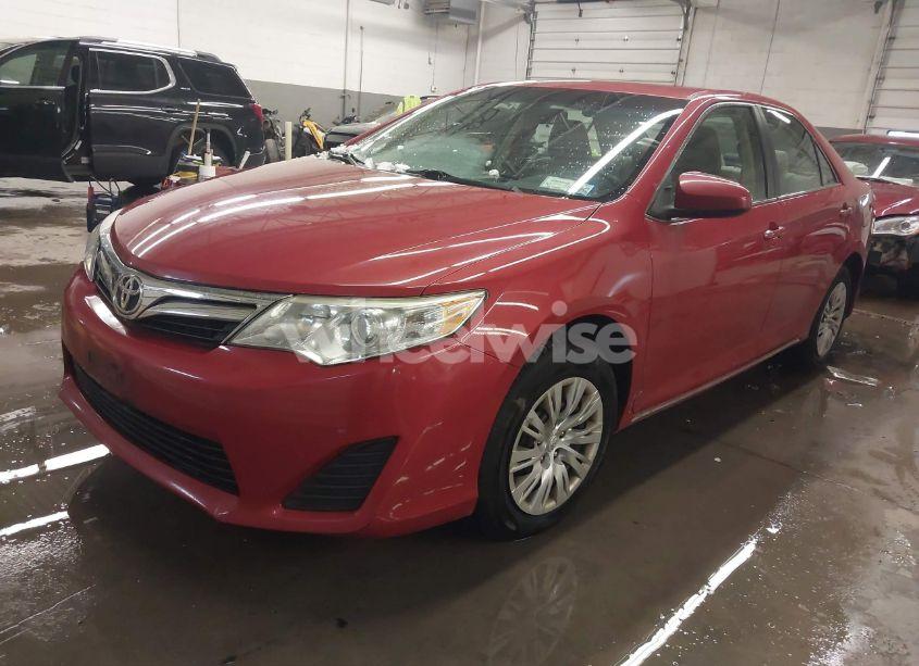 Photo 2 of 2012 Toyota Camry LE (VIN 4T1BF1FK6CU501005)