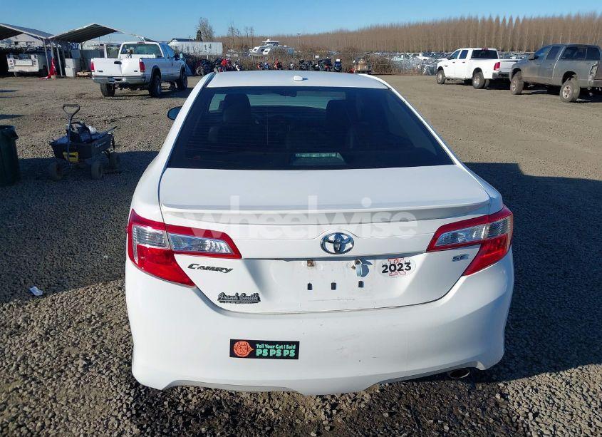 Photo 16 of 2012 Toyota Camry SE (VIN 4T1BF1FK6CU530164)