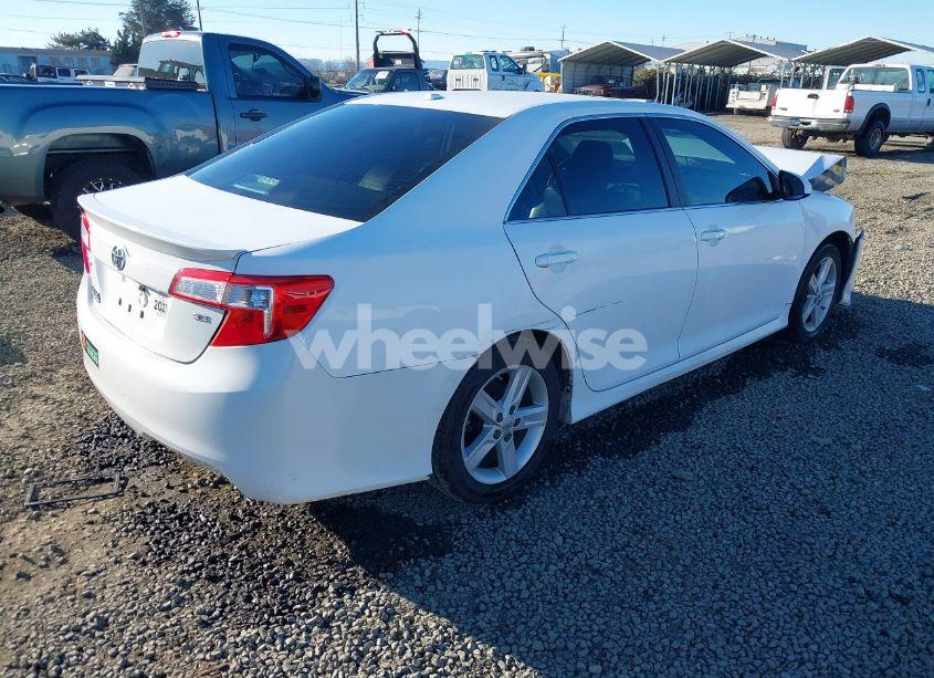 Photo 4 of 2012 Toyota Camry SE (VIN 4T1BF1FK6CU530164)