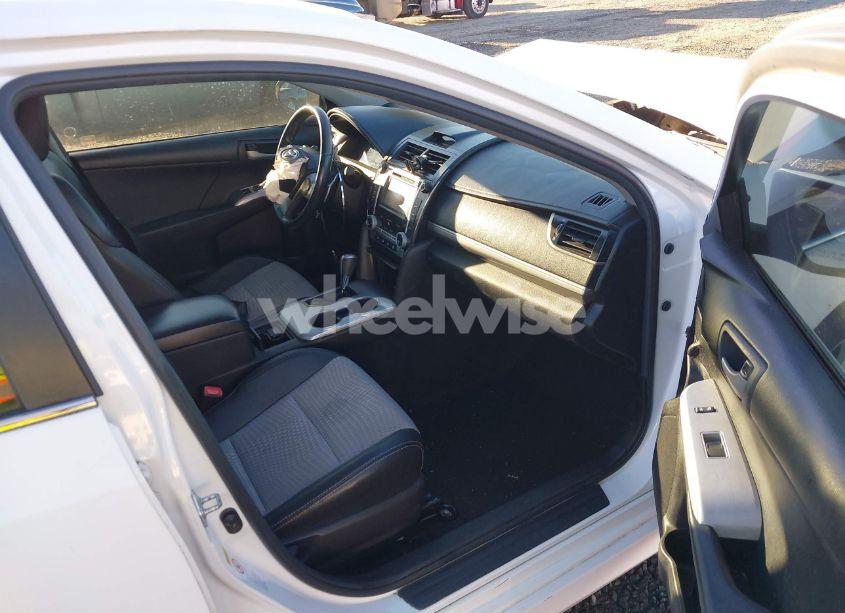 Photo 5 of 2012 Toyota Camry SE (VIN 4T1BF1FK6CU530164)