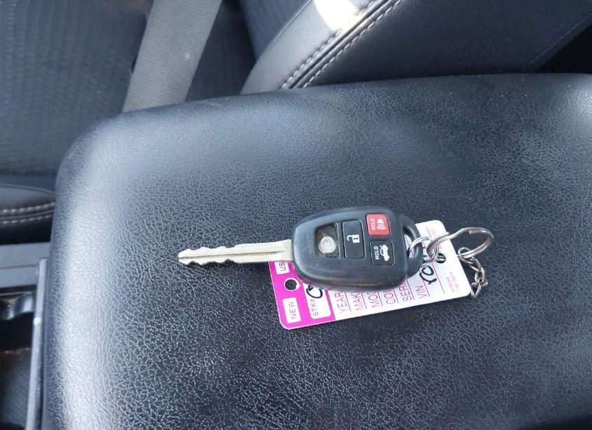 Photo 11 of 2012 Toyota Camry SE (VIN 4T1BF1FK6CU535865)