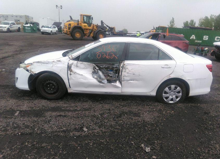 Photo 14 of 2012 Toyota Camry LE (VIN 4T1BF1FK6CU540175)