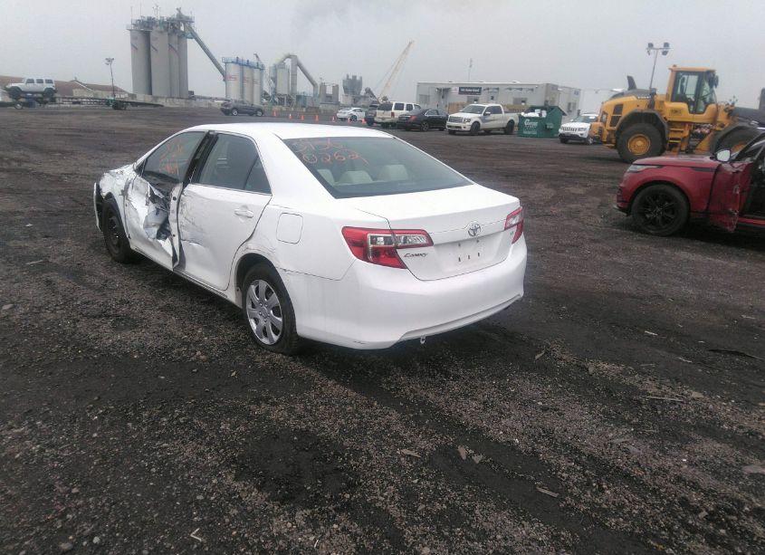 Photo 3 of 2012 Toyota Camry LE (VIN 4T1BF1FK6CU540175)