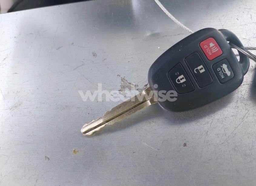 Photo 11 of 2012 Toyota Camry LE (VIN 4T1BF1FK6CU542606)