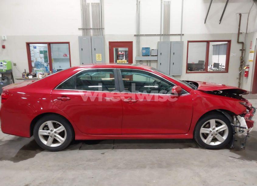 Photo 14 of 2012 Toyota Camry SE (VIN 4T1BF1FK6CU564752)