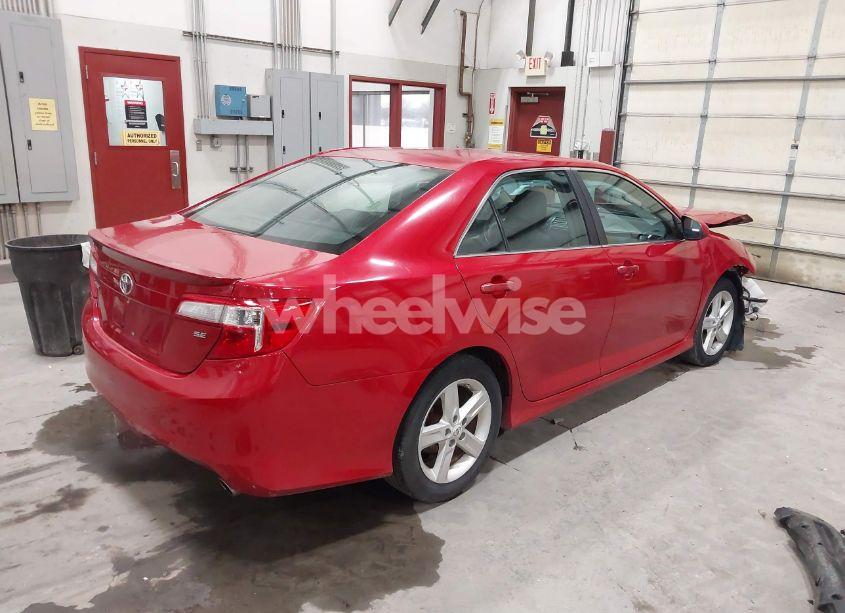 Photo 4 of 2012 Toyota Camry SE (VIN 4T1BF1FK6CU564752)