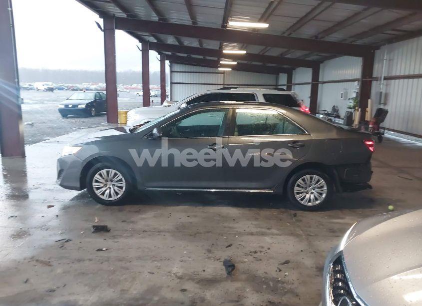 Photo 14 of 2012 Toyota Camry LE (VIN 4T1BF1FK6CU588159)