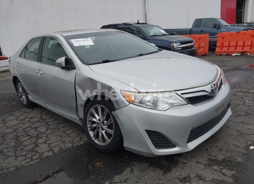 2012 Toyota Camry LE (VIN 4T1BF1FK6CU589795) main photo