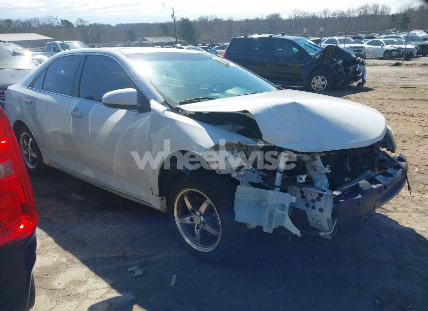 2012 Toyota Camry LE (VIN 4T1BF1FK6CU595032) main photo