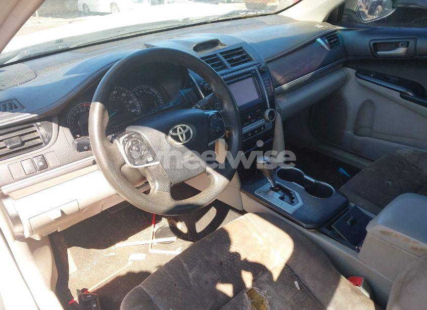 Photo 18 of 2012 Toyota Camry LE (VIN 4T1BF1FK6CU595032)