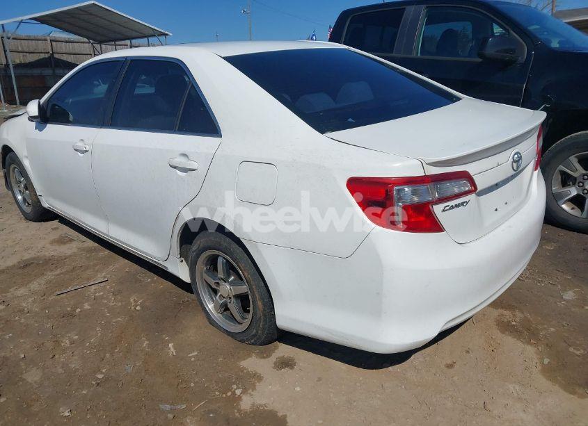 Photo 3 of 2012 Toyota Camry LE (VIN 4T1BF1FK6CU595032)