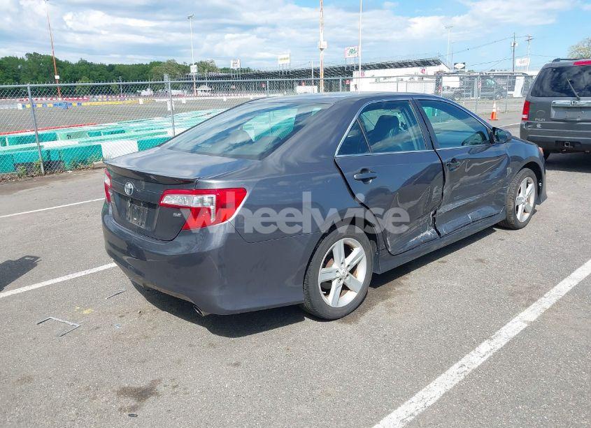 Photo 4 of 2012 Toyota Camry SE (VIN 4T1BF1FK6CU615750)