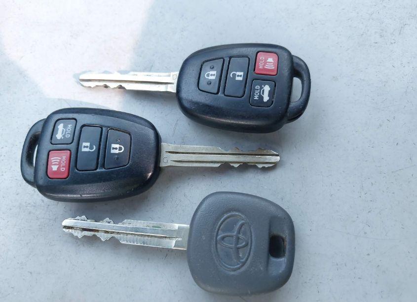 Photo 11 of 2012 Toyota Camry SE LIMITED EDITION (VIN 4T1BF1FK6CU628174)