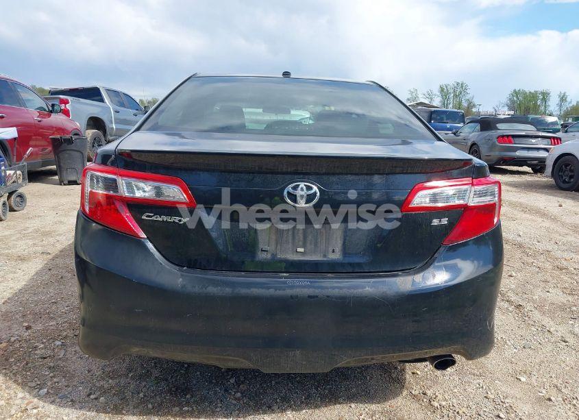 Photo 17 of 2013 Toyota Camry SE (VIN 4T1BF1FK6DU215303)