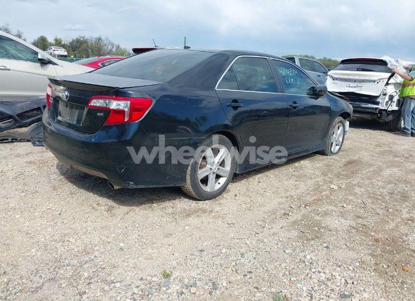 Photo 4 of 2013 Toyota Camry SE (VIN 4T1BF1FK6DU215303)