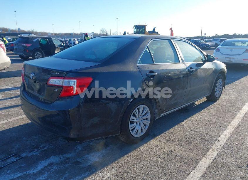Photo 4 of 2013 Toyota Camry LE (VIN 4T1BF1FK6DU220775)