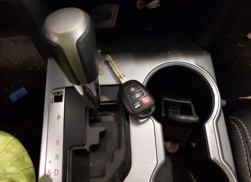 Photo 11 of 2013 Toyota Camry SE (VIN 4T1BF1FK6DU232005)