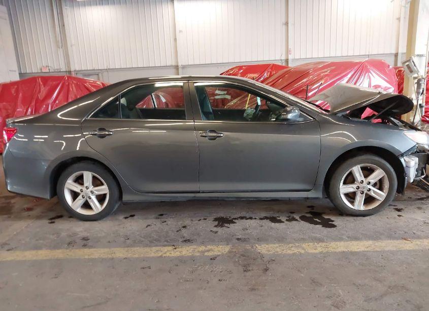 Photo 14 of 2013 Toyota Camry SE (VIN 4T1BF1FK6DU232005)