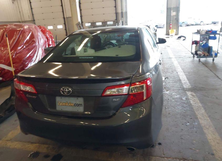 Photo 17 of 2013 Toyota Camry SE (VIN 4T1BF1FK6DU232005)