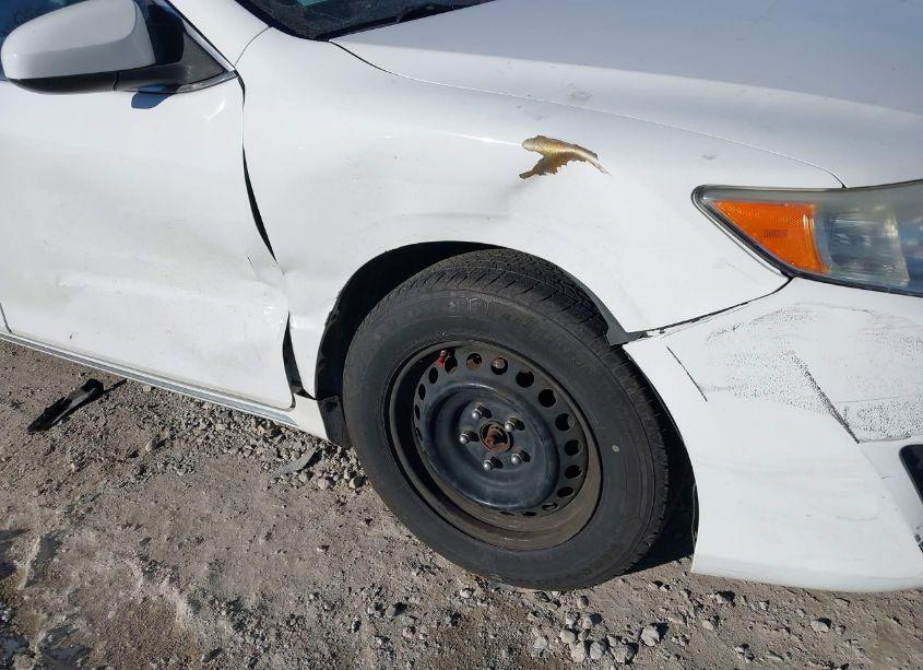 Photo 6 of 2013 Toyota Camry LE (VIN 4T1BF1FK6DU238046)