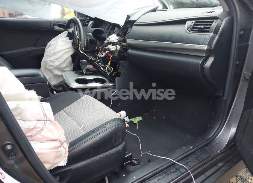 Photo 5 of 2013 Toyota Camry SE (VIN 4T1BF1FK6DU248902)