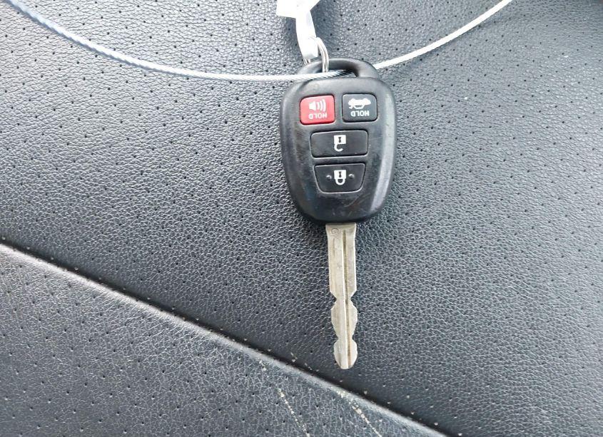 Photo 11 of 2013 Toyota Camry SE (VIN 4T1BF1FK6DU265036)