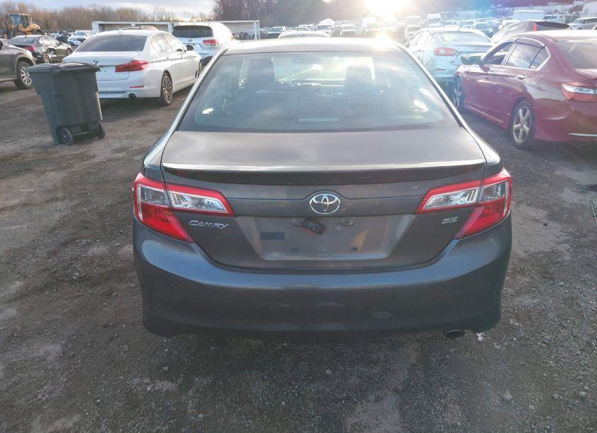 Photo 16 of 2013 Toyota Camry SE (VIN 4T1BF1FK6DU279969)