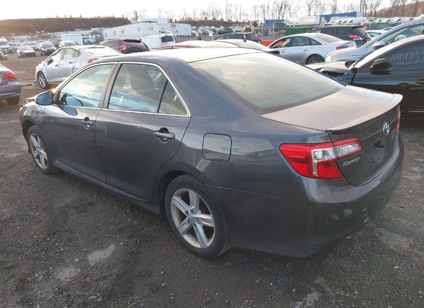 Photo 3 of 2013 Toyota Camry SE (VIN 4T1BF1FK6DU279969)