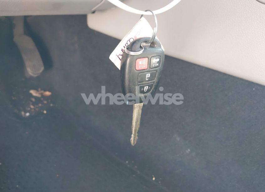 Photo 11 of 2013 Toyota Camry LE (VIN 4T1BF1FK6DU285450)