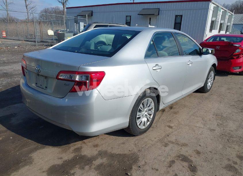 Photo 4 of 2013 Toyota Camry LE (VIN 4T1BF1FK6DU285450)