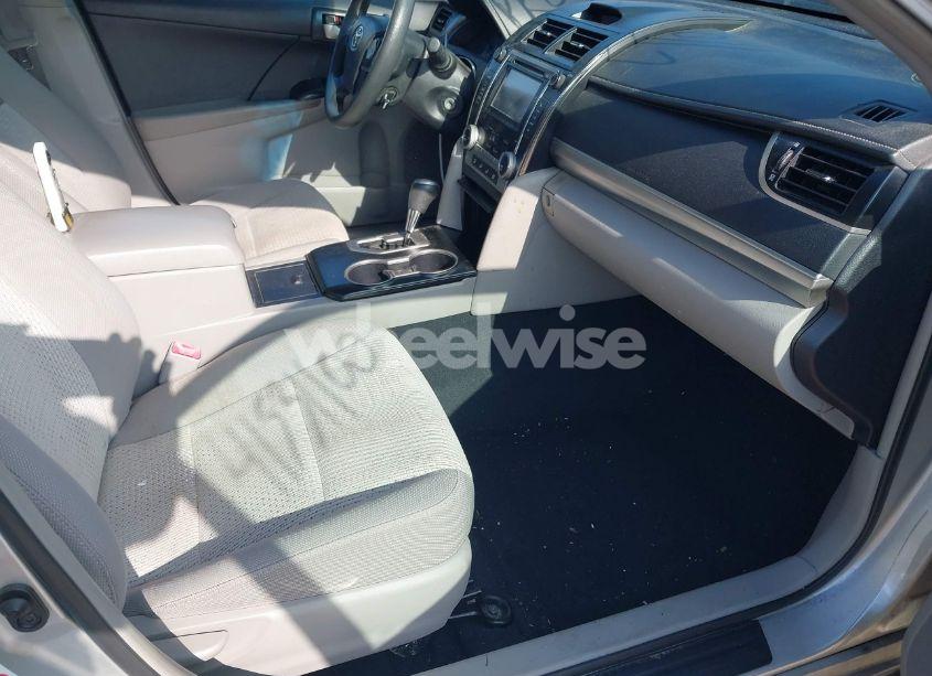 Photo 5 of 2013 Toyota Camry LE (VIN 4T1BF1FK6DU285450)