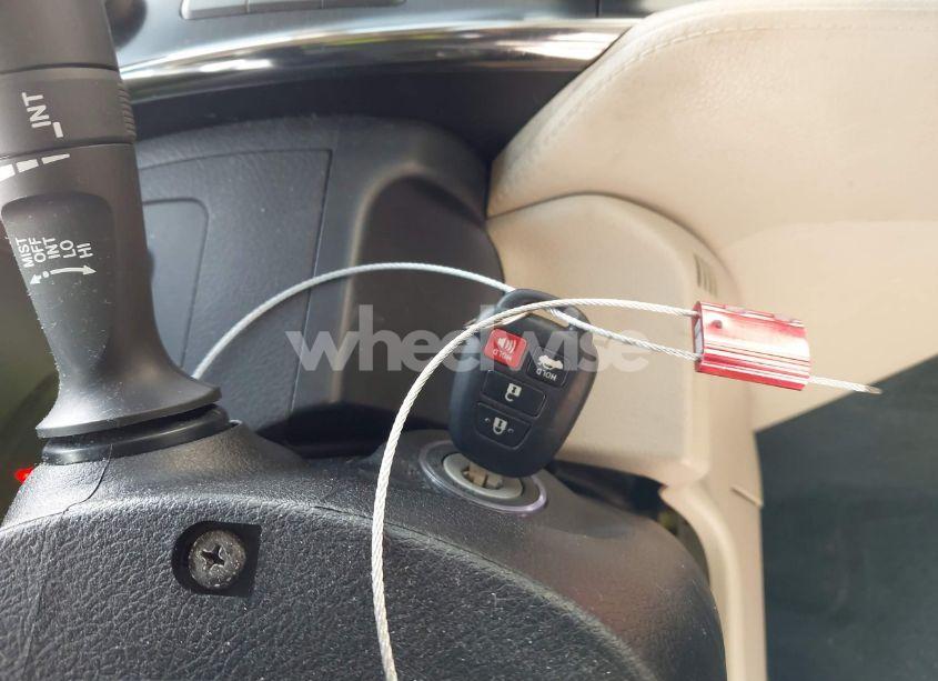 Photo 11 of 2013 Toyota Camry LE (VIN 4T1BF1FK6DU286078)