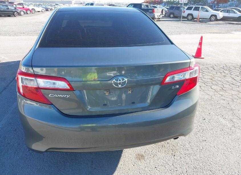 Photo 6 of 2013 Toyota Camry LE (VIN 4T1BF1FK6DU641556)