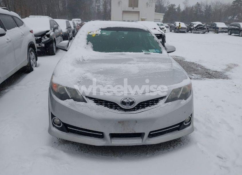 Photo 12 of 2013 Toyota Camry SE (VIN 4T1BF1FK6DU655389)