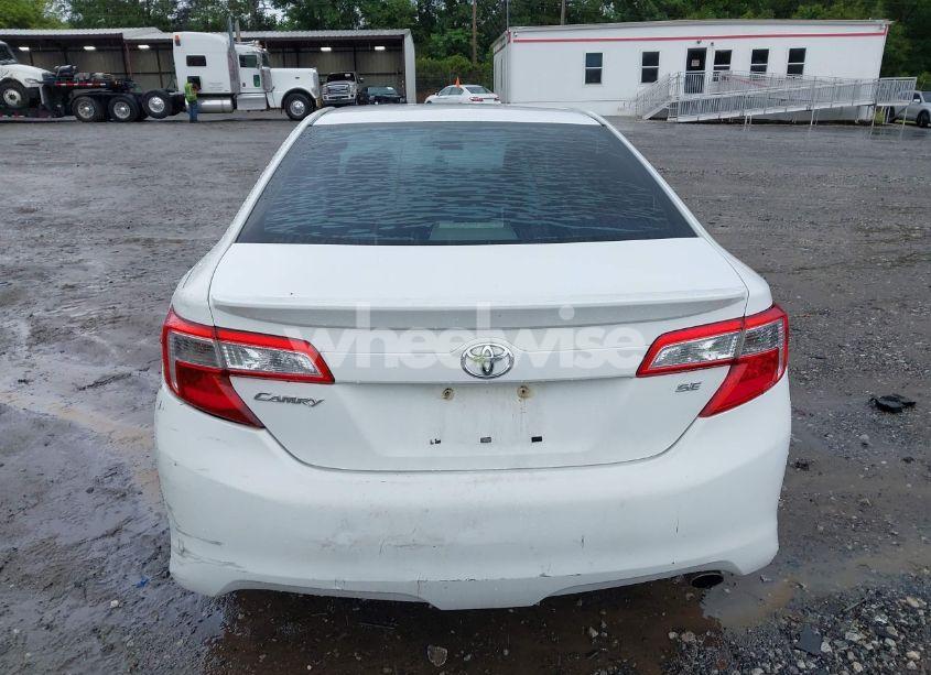 Photo 17 of 2013 Toyota Camry SE (VIN 4T1BF1FK6DU673102)
