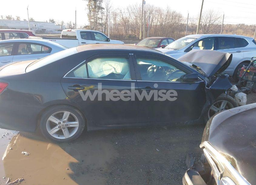 Photo 12 of 2013 Toyota Camry SE (VIN 4T1BF1FK6DU675304)