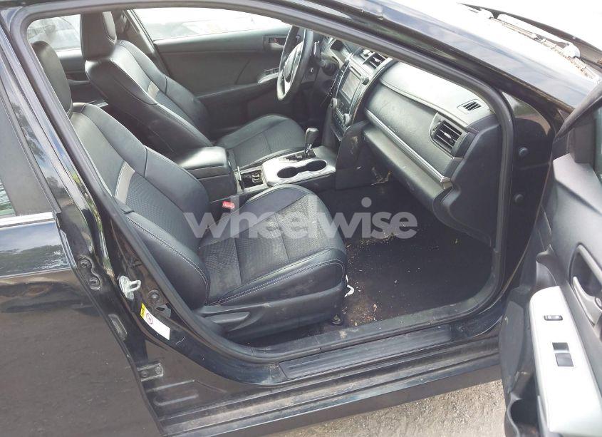 Photo 5 of 2013 Toyota Camry SE (VIN 4T1BF1FK6DU680051)