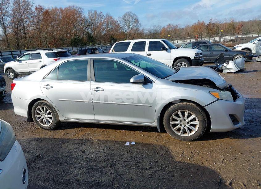 Photo 13 of 2013 Toyota Camry LE (VIN 4T1BF1FK6DU687274)