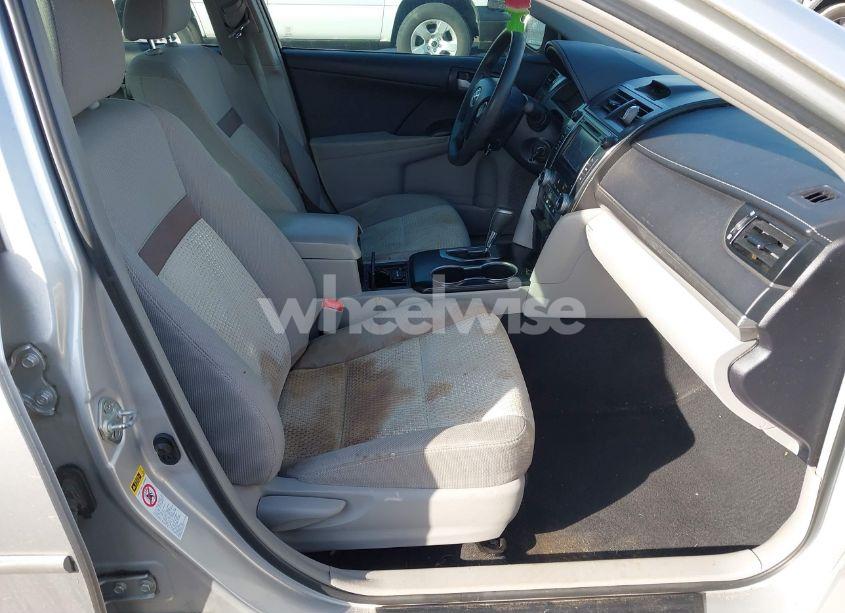 Photo 5 of 2013 Toyota Camry LE (VIN 4T1BF1FK6DU687274)