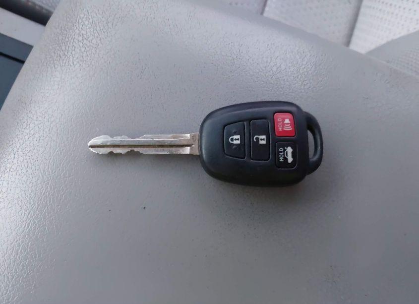 Photo 11 of 2013 Toyota Camry LE (VIN 4T1BF1FK6DU693771)