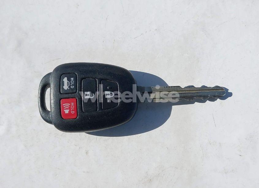 Photo 11 of 2013 Toyota Camry LE (VIN 4T1BF1FK6DU705563)