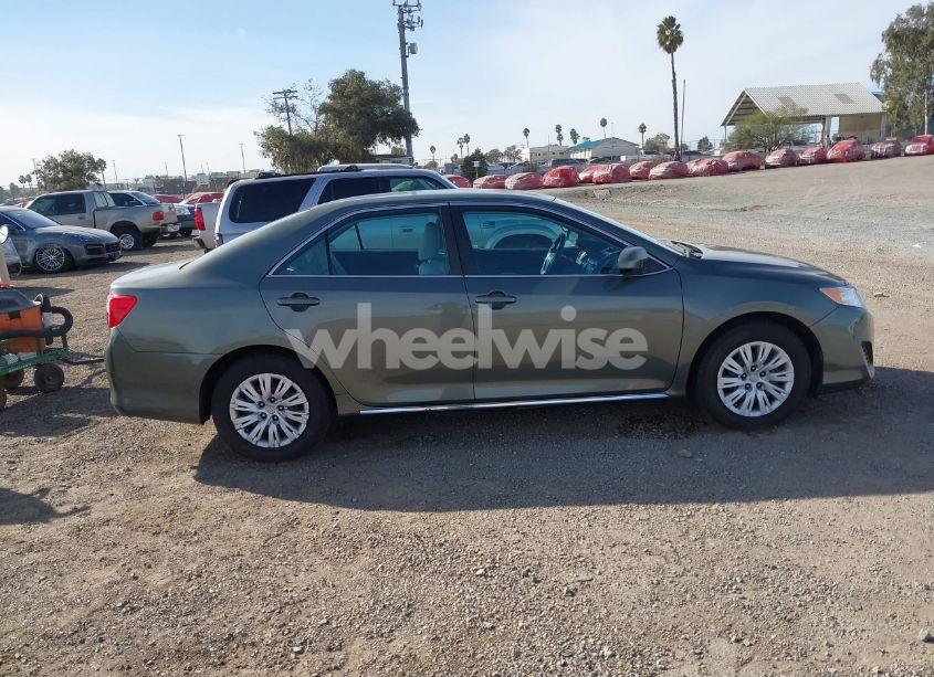 Photo 13 of 2013 Toyota Camry LE (VIN 4T1BF1FK6DU705563)