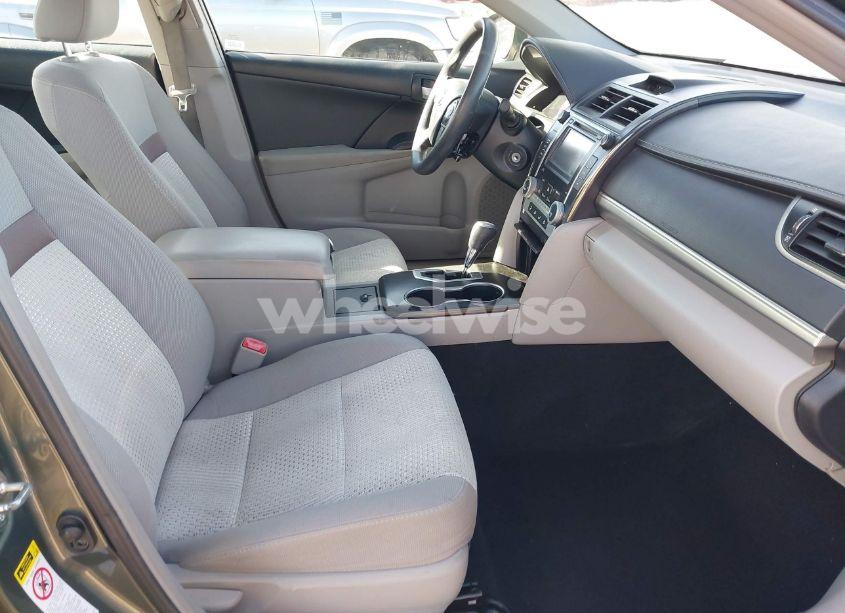 Photo 5 of 2013 Toyota Camry LE (VIN 4T1BF1FK6DU705563)