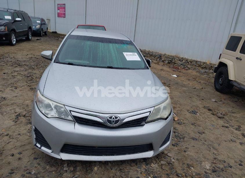Photo 12 of 2014 Toyota Camry LE (VIN 4T1BF1FK6EU303236)