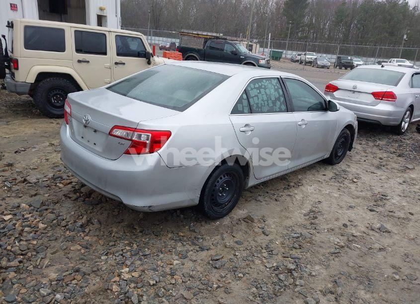 Photo 4 of 2014 Toyota Camry LE (VIN 4T1BF1FK6EU303236)