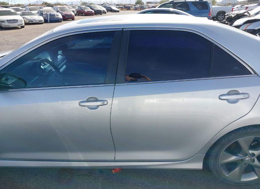 Photo 14 of 2014 Toyota Camry SE SPORT (VIN 4T1BF1FK6EU315726)