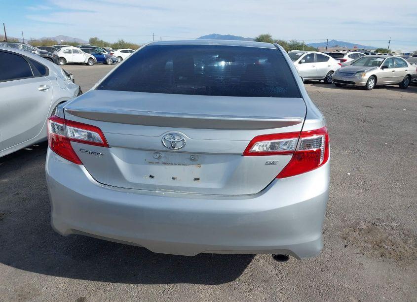 Photo 16 of 2014 Toyota Camry SE SPORT (VIN 4T1BF1FK6EU315726)